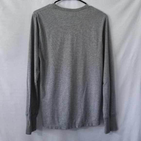 🩵 VTG GAP gray long sleeve shirt - Picture 2 of 5